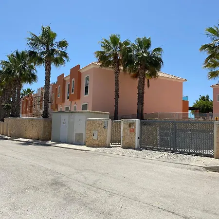 Luca Kompleks wypoczynkowy *